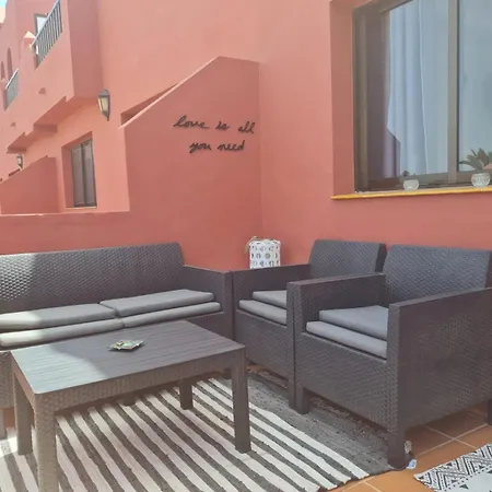 Oasis Grey Apartman
